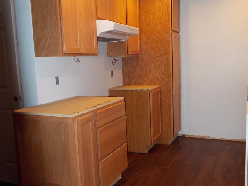 Tranquility 2mm King County Knotty Oak Luxury Vinyl Plank Peel and